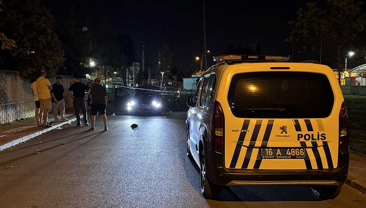 gece yarisi silahli catisma 1 agir yarali IFazO5Wi