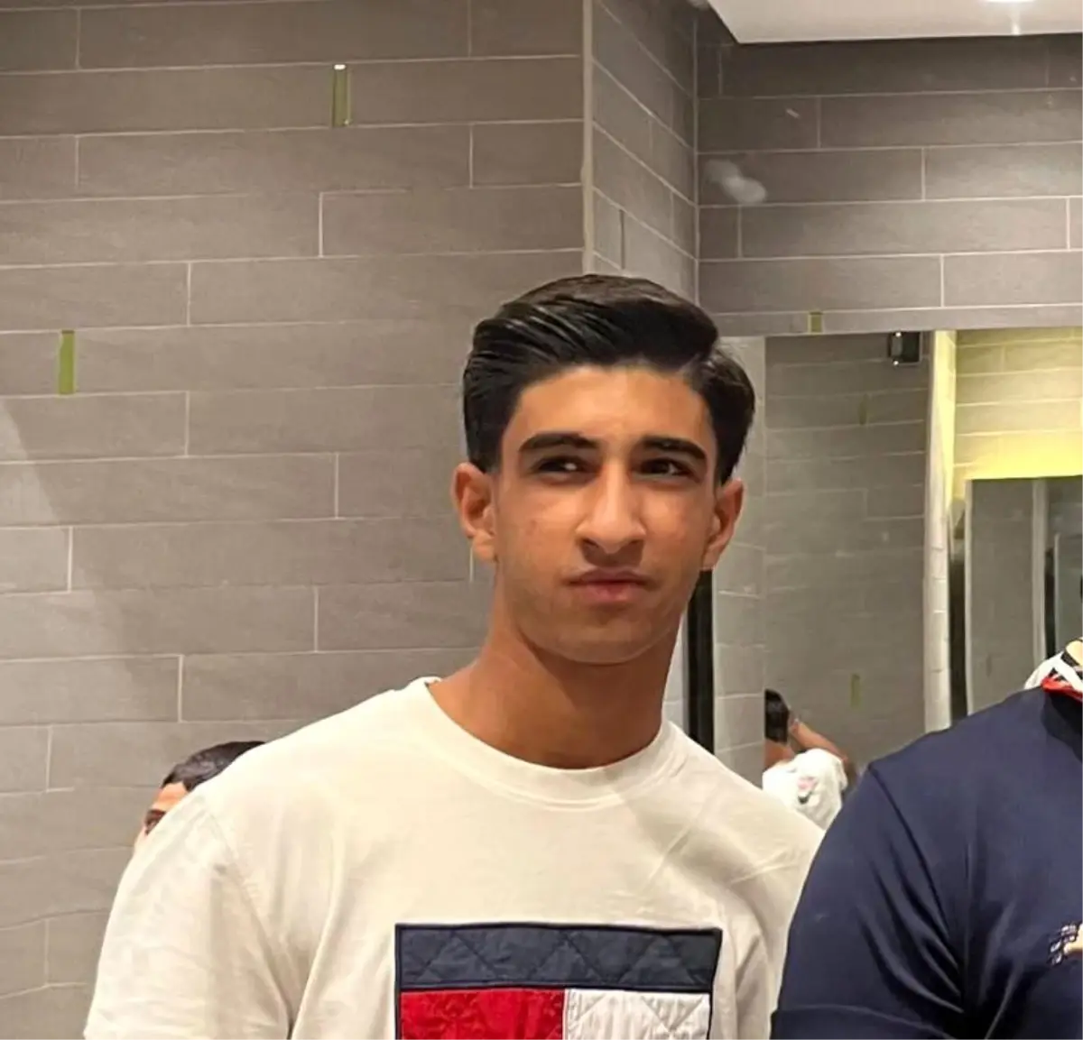 bicakli kavga 16 yasindaki genc hayatini kaybetti b4r3BTPJ.jpg