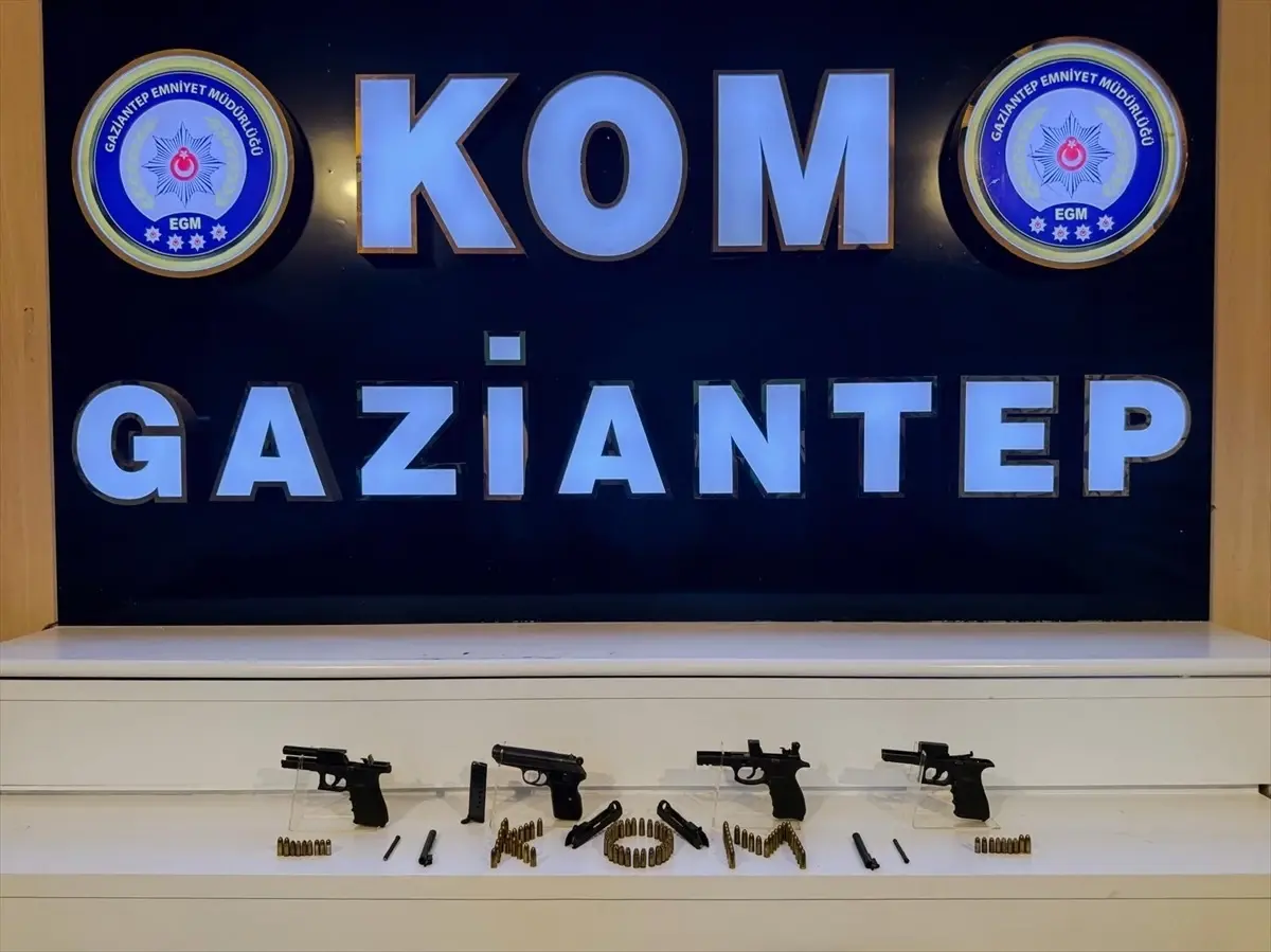 gaziantepte silah kacakciligi operasyonu 6Bx1jlTR